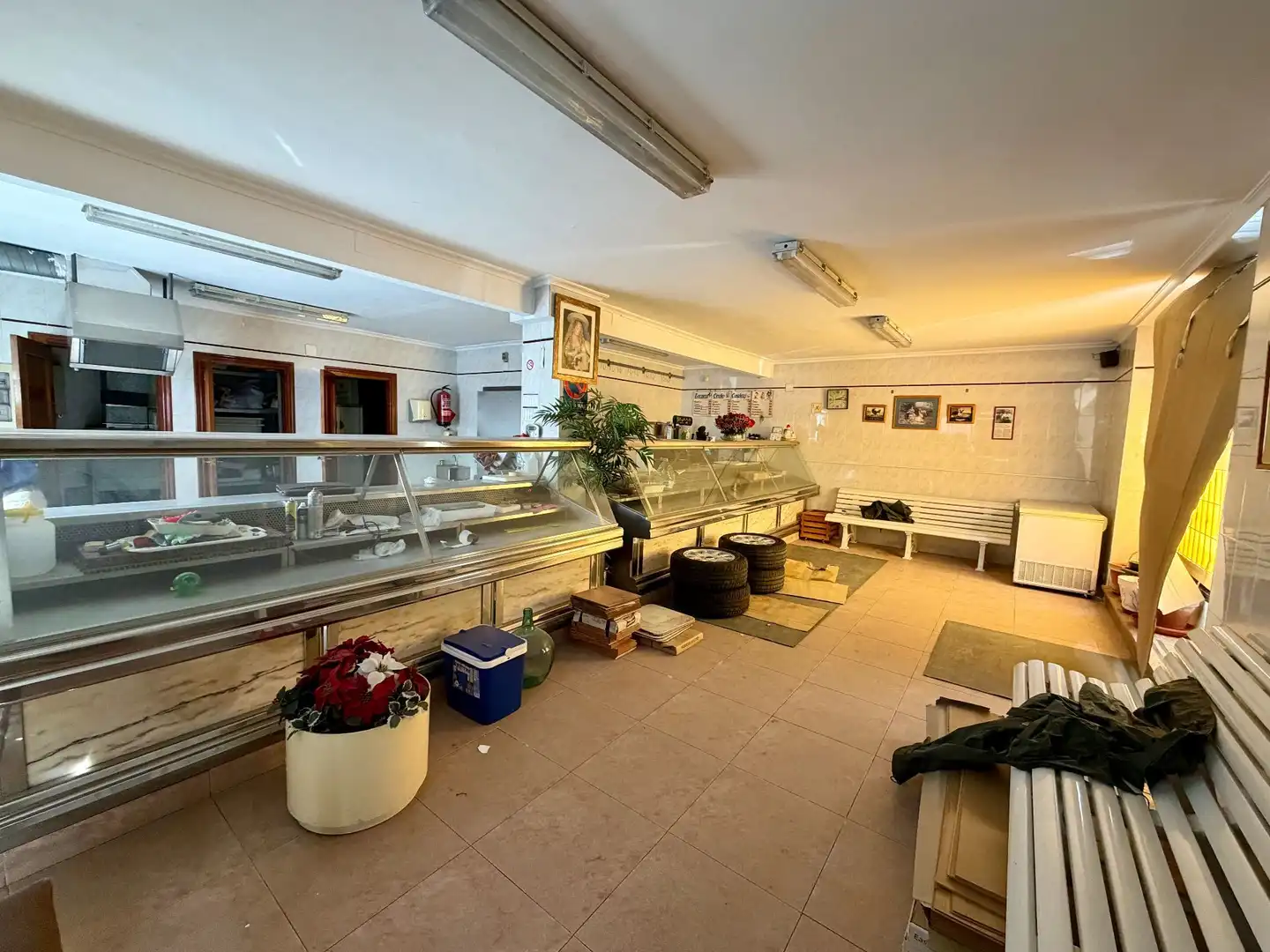 Local comercial en venda a Miralvalle - Av. Virgen del Puerto - La Data, imagen 2