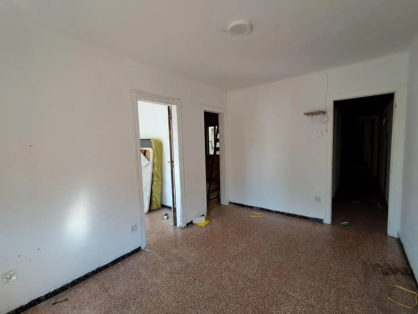 Wohnung zum Verkauf in Autonomia, Llefià