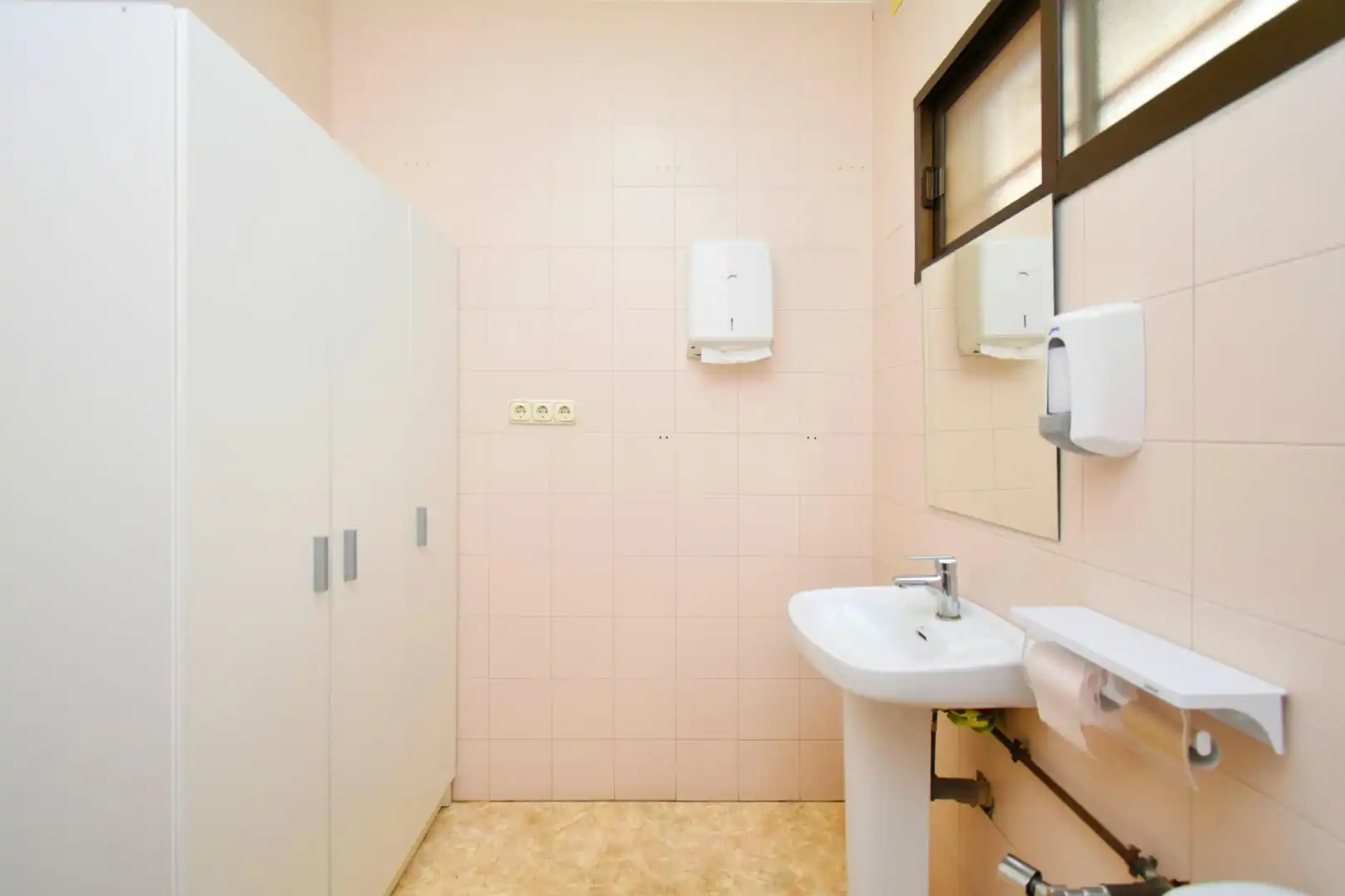 Bathroom of Office for sale in El Ejido  with Air Conditioner