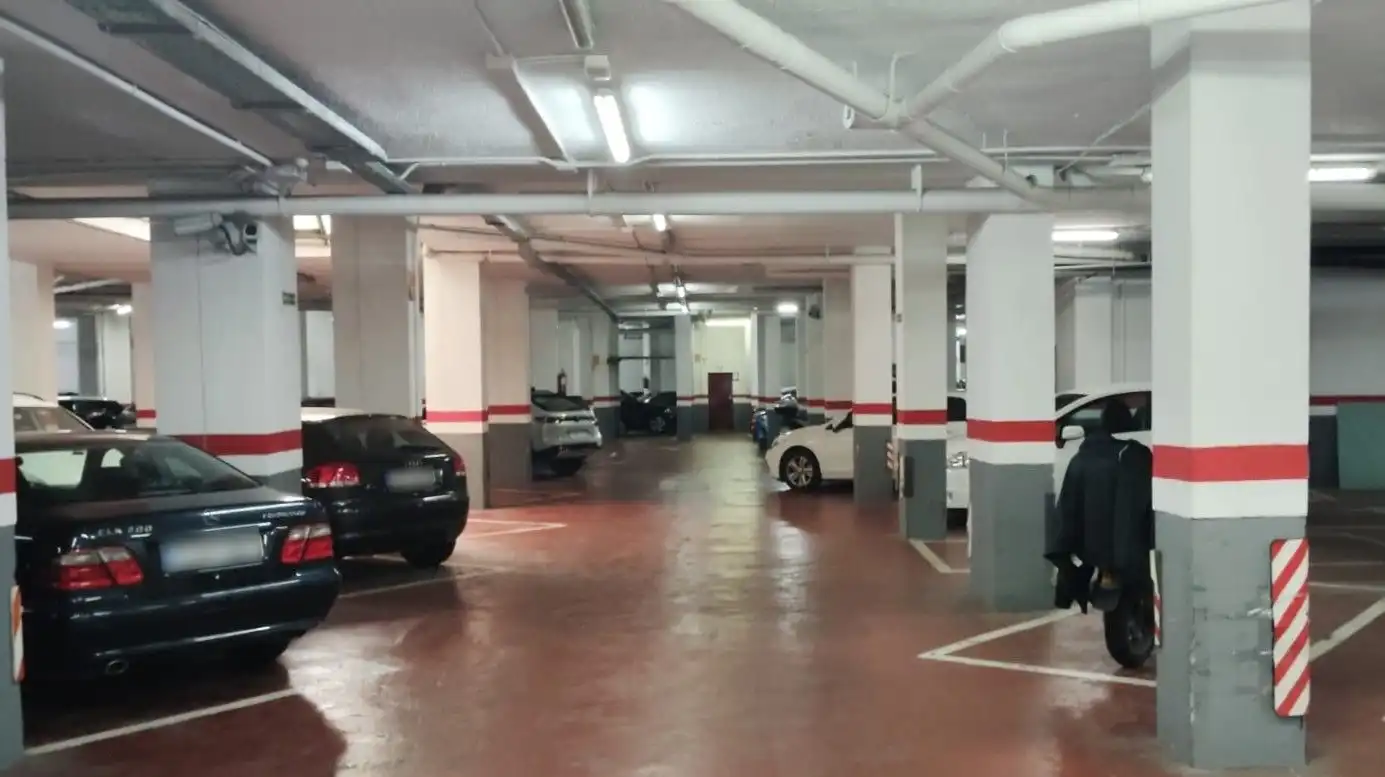 Einzelparkplatz zur Miete in AVENIDA JOSEP TARRADELLAS 110, imagen 13