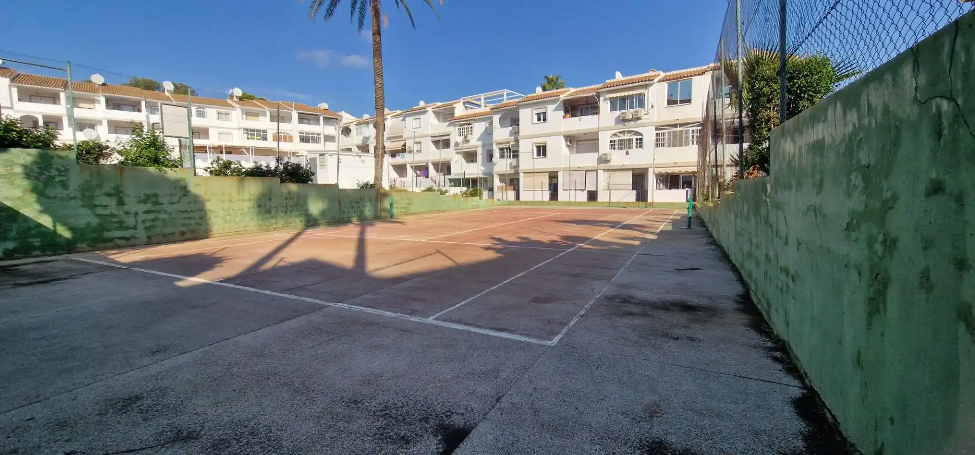 Parking de Apartamento en venta en Mijas con Jardín privado, Terraza y Piscina comunitaria