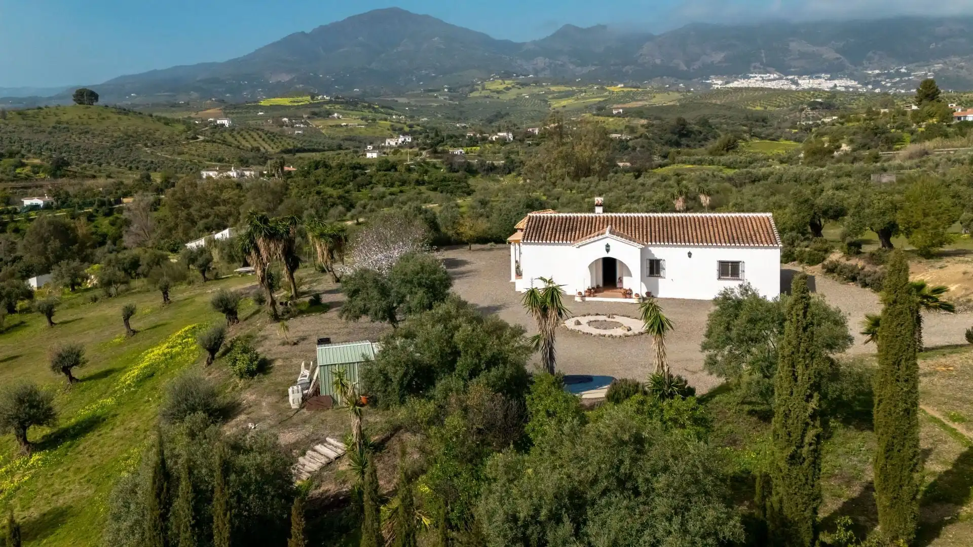 Casa rústica amb piscina en venda a Casarabonela, imagen 35