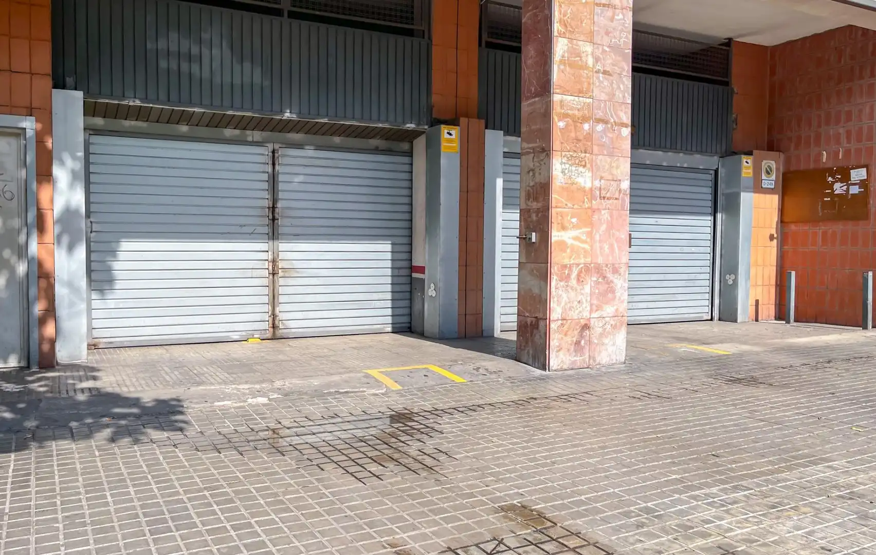 Parking of Garage for rent in Barcelona