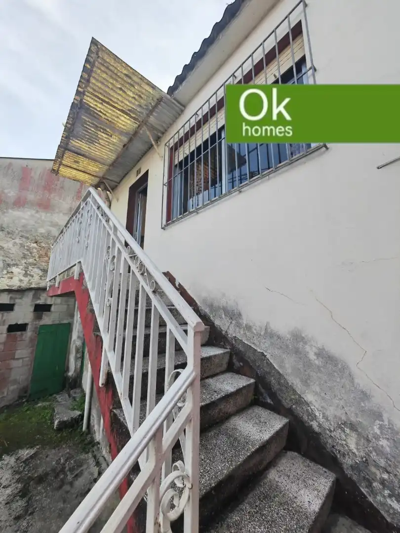 Vista exterior de Casa adosada en venta en A Coruña Capital  con Jardín privado