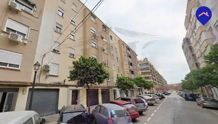 Vista exterior de Piso en venta en  Valencia Capital con Aire acondicionado y Alarma