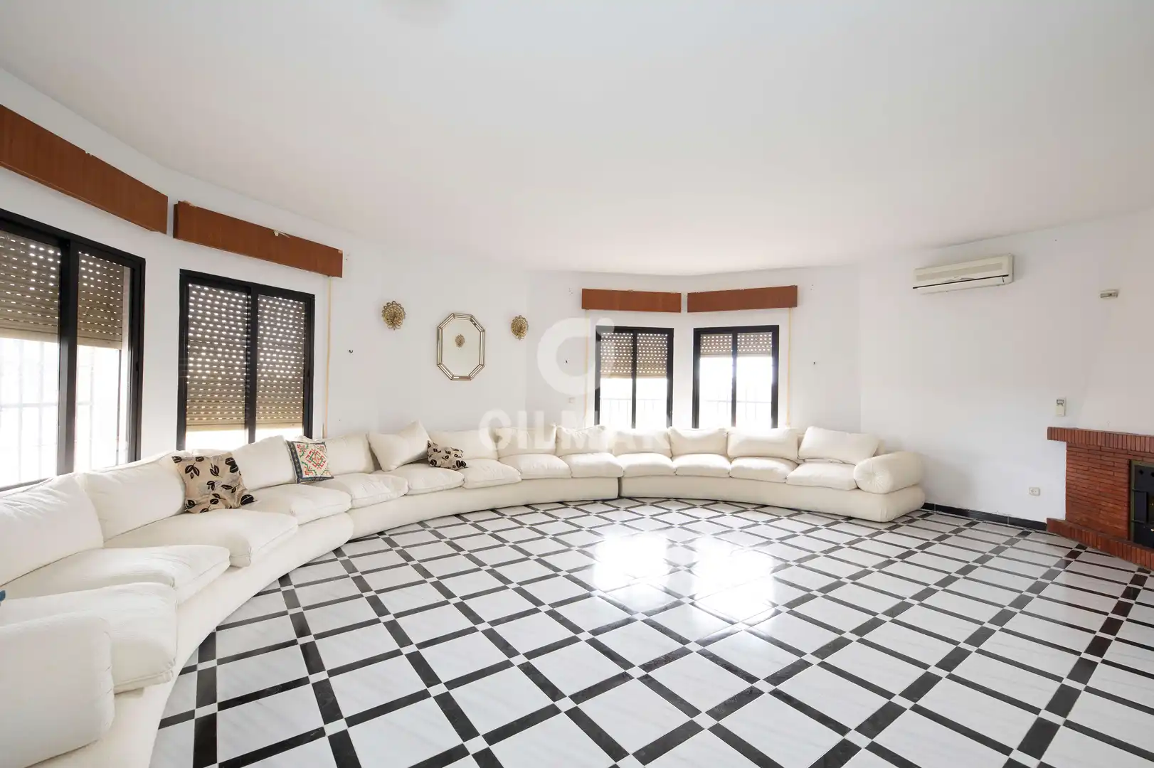 Sala de estar de Casa o chalet en venta en Benalmádena con Jardín privado y Piscina