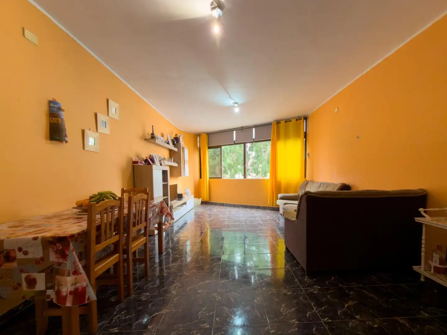 Sala d'estar de Casa adosada en venda en Arafo