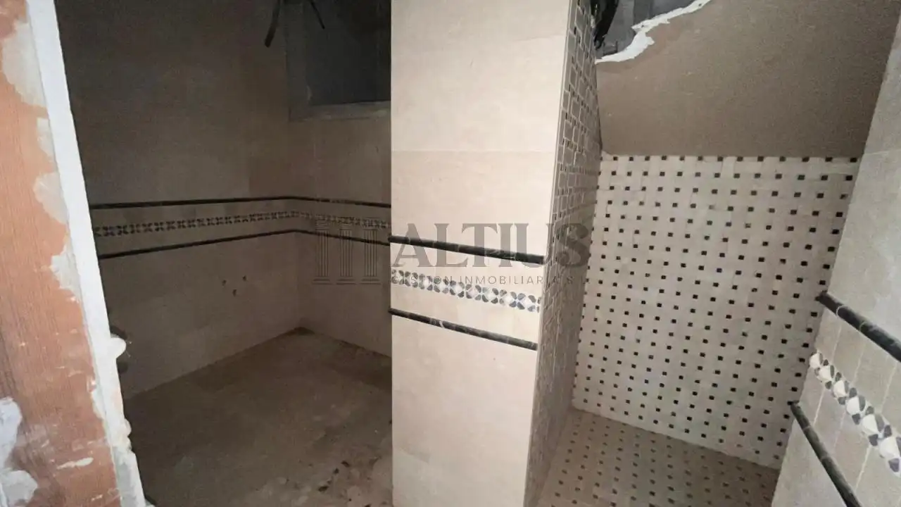 Villa con piscina in vendita a CATRO CAMIÑOS, imagen 36