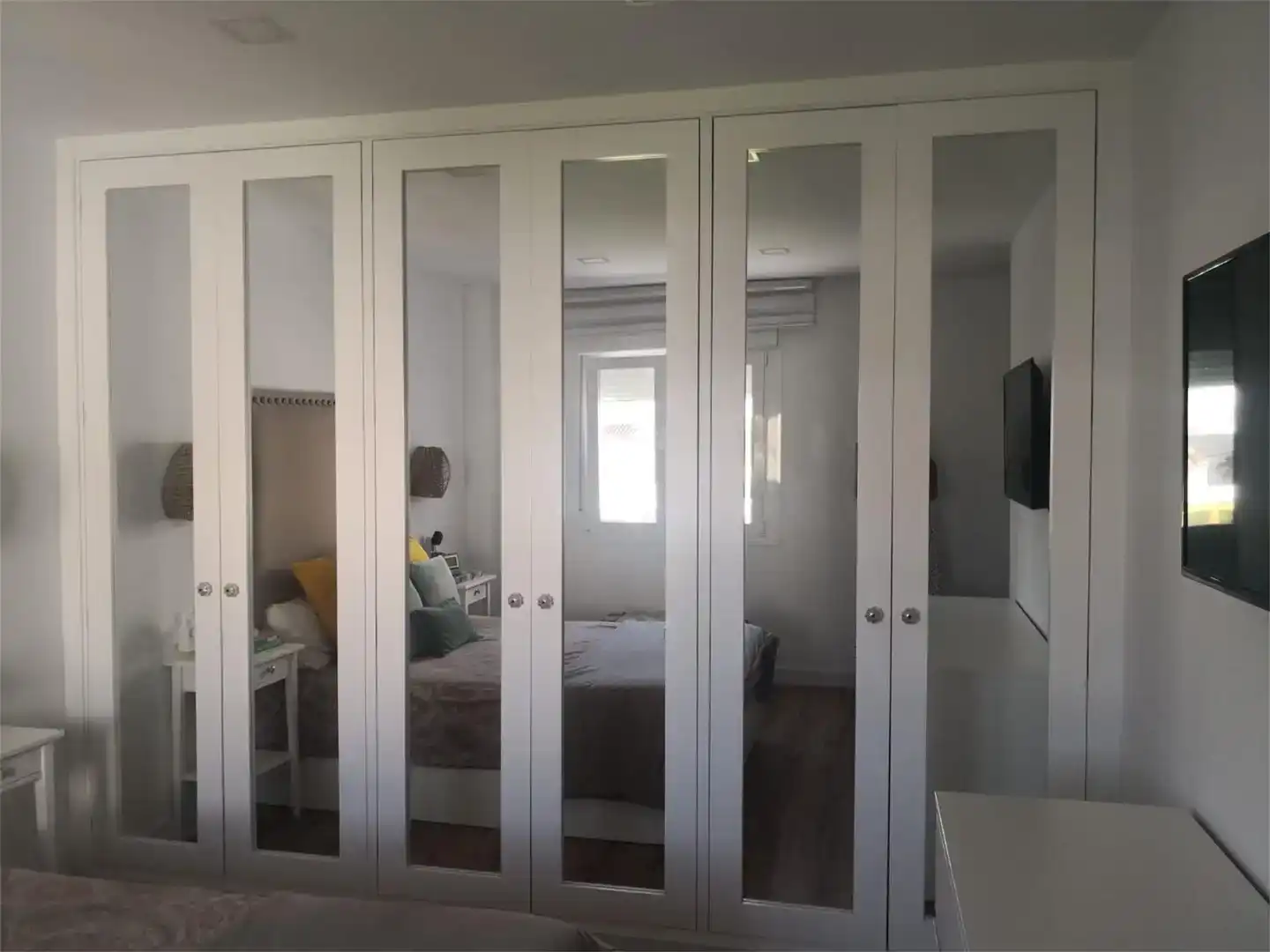 Dormitori de Casa o xalet en venda en Vélez-Málaga amb Aire condicionat, Piscina i Balcó