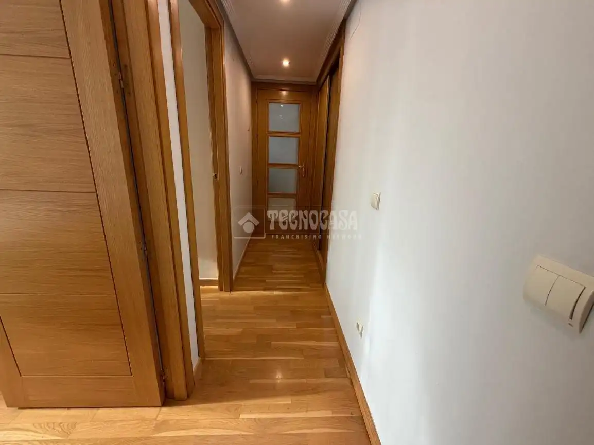 Flat for sale in Restón I - Restón II
