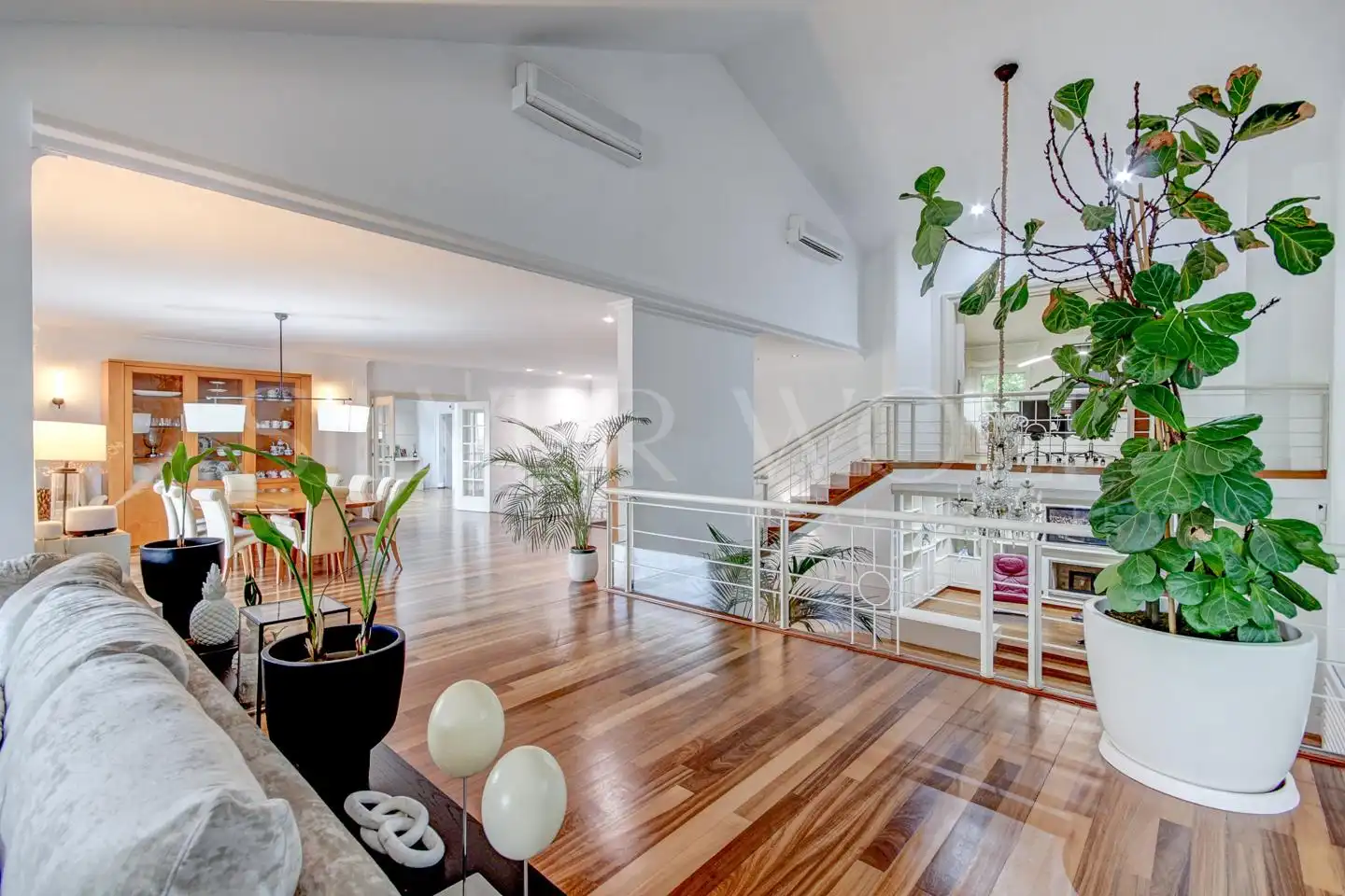 Living room of Houses for sale in Sant Cugat del Vallès  with Air Conditioner, Heating and Private garden