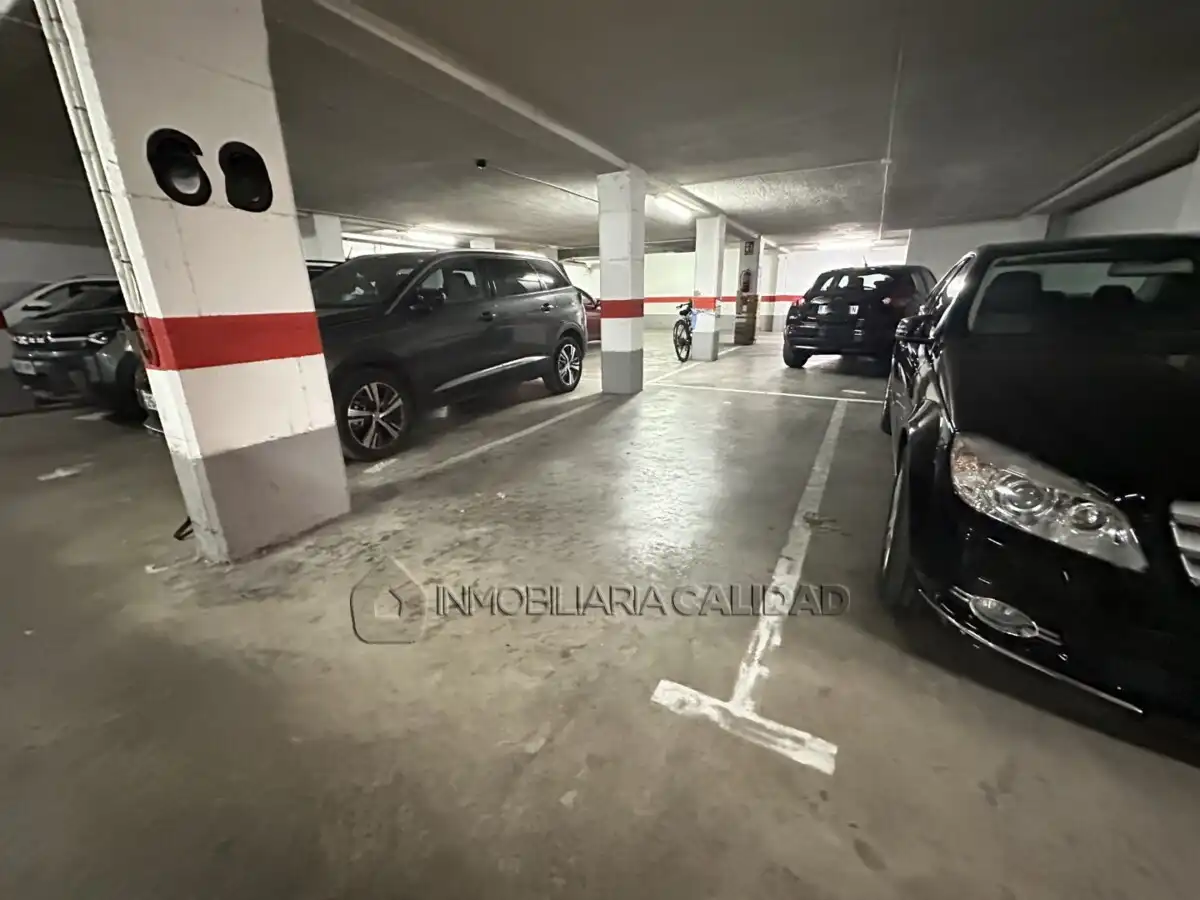 Aparcament de Garatge en venda en Burgos