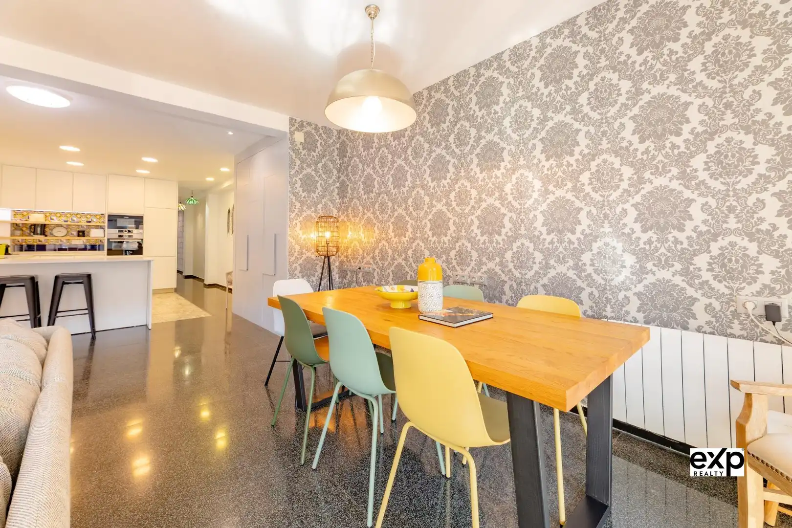 Menjador de Apartament de lloguer en Valencia amb Aire condicionat, Calefacció i Terrassa