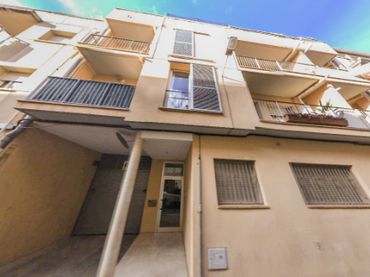 Appartamento con balcone in vendita a Carrer Nou 32