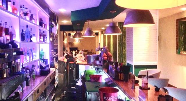 Local comercial en Alquiler en Calle Betis, 55 en Triana Casco Antiguo