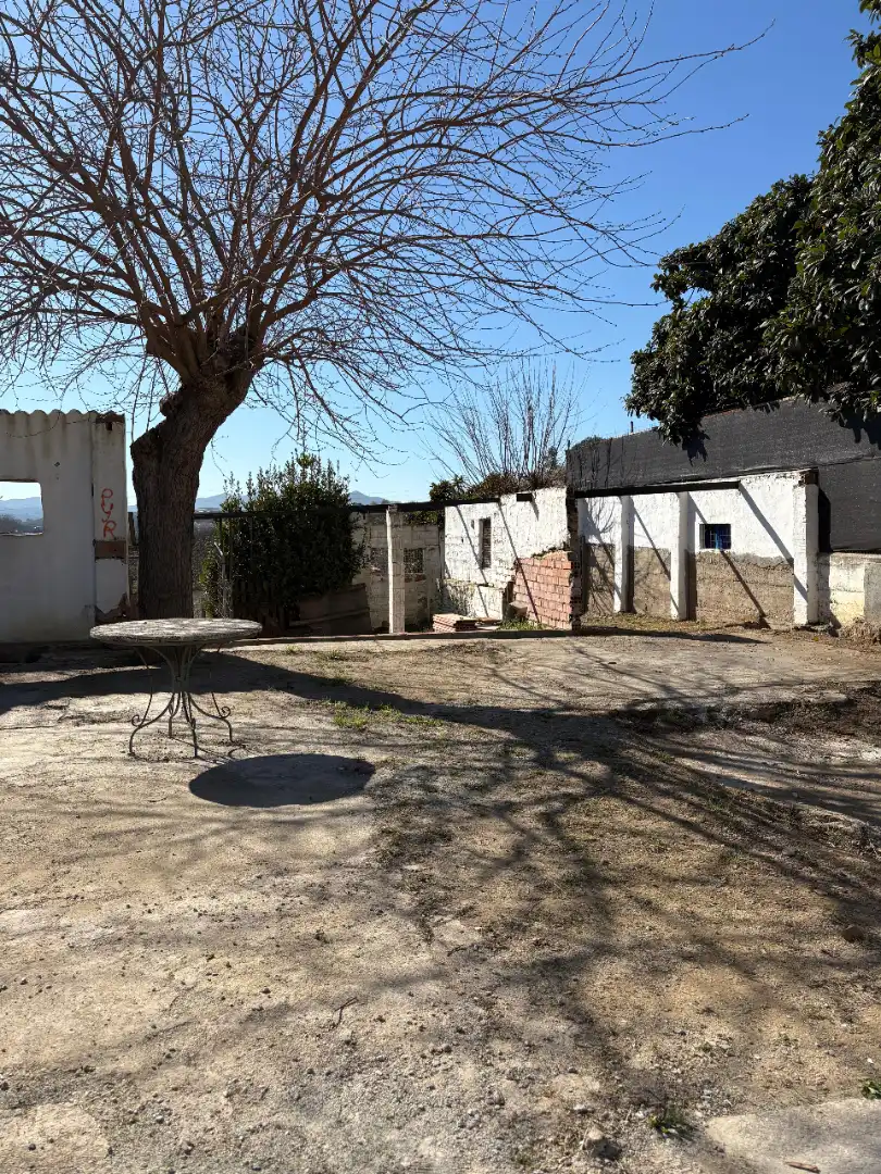 Jardín de Terreno en venta en La Roca del Vallès