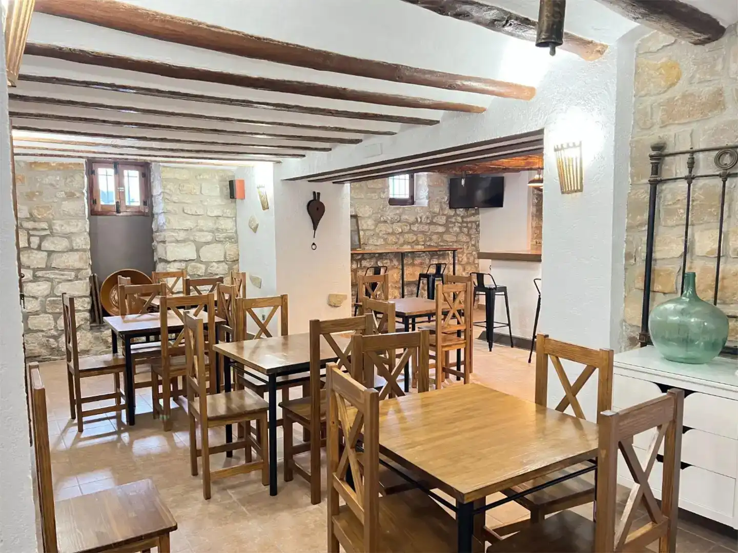 Local en venta en Sabiote con Amueblado