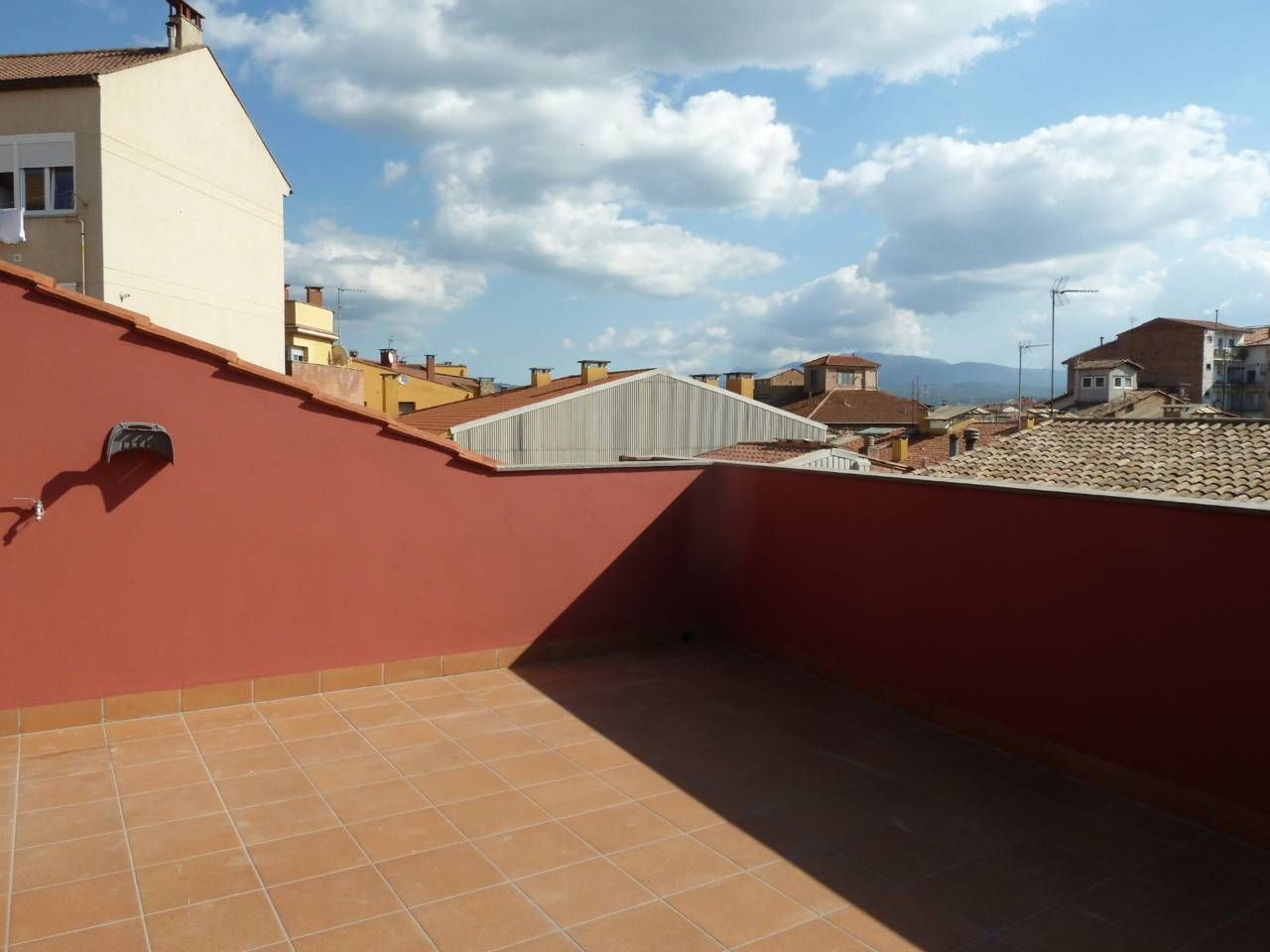 Terraza de Dúplex de alquiler en Vic con Calefacción, Parquet y Terraza