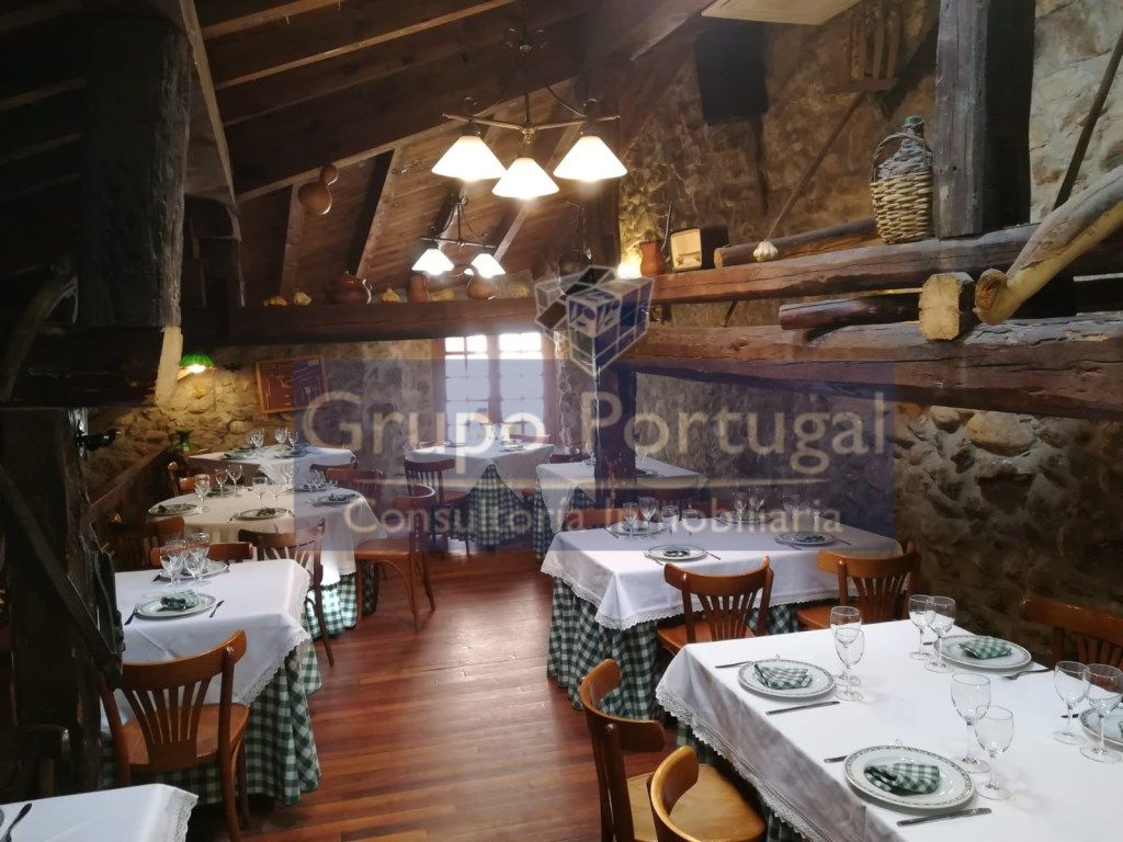 Local de alquiler en Alameda del Valle con Aire acondicionado