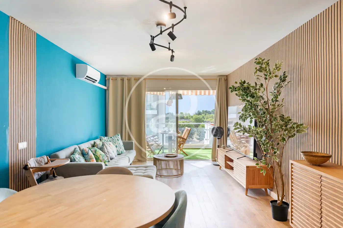 Living room of Attic for rent in  Palma de Mallorca  with Air Conditioner, Heating and Terrace