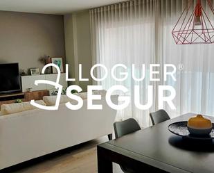 Sala d'estar de Pis de lloguer en Gavà amb Aire condicionat