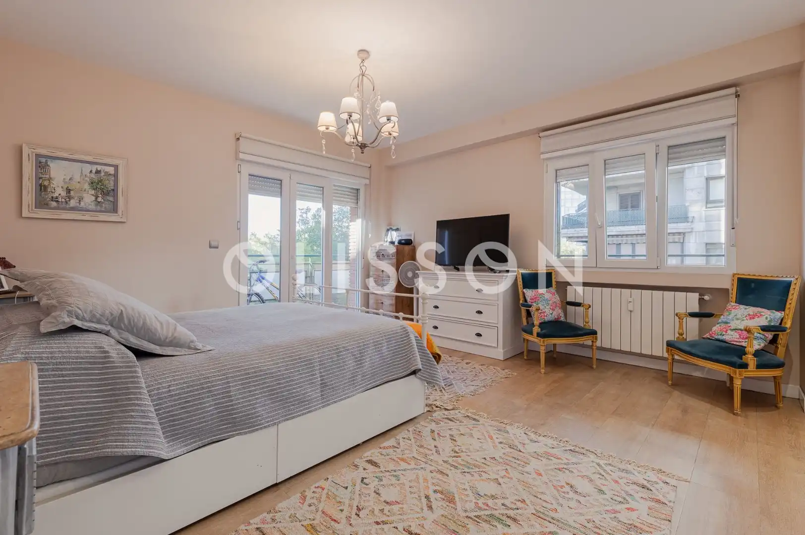 Bedroom of Flat for sale in Madrid  with Air Conditioner, Heating and Terrace