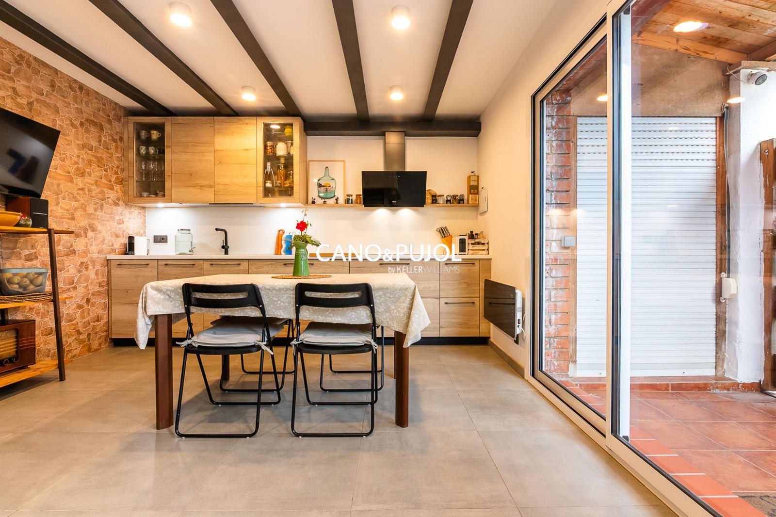 Kitchen of House or chalet for sale in Molins de Rei  with Heating and Terrace