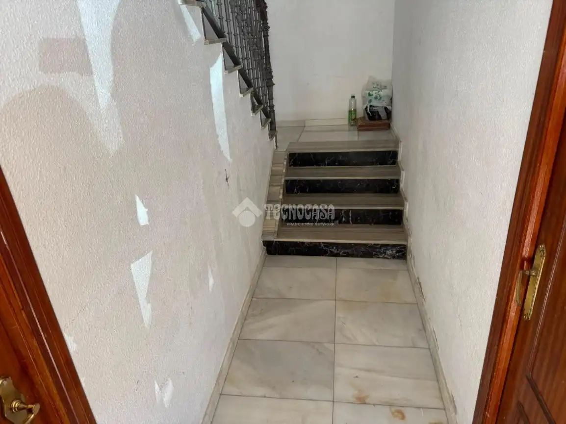 Casa amb terrassa en venda a Maria Auxiliadora - Barriada de Llera, imagen 12