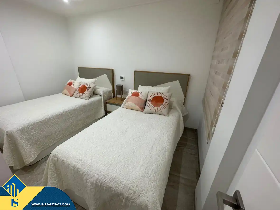 Dormitori de Casa o xalet en venda en Torrevieja amb Aire condicionat, Calefacció i Jardí privat