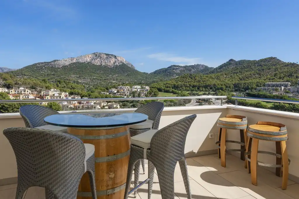 Terrasse von Wohnungen zum Verkauf in Andratx mit Terrasse, Schwimmbad und Balkon
