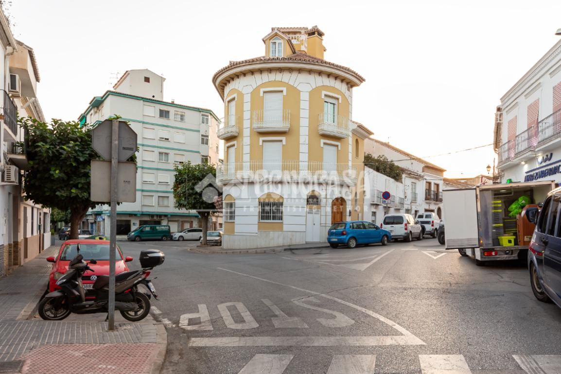 Exterior view of Single-family semi-detached for sale in Vélez-Málaga  with Terrace