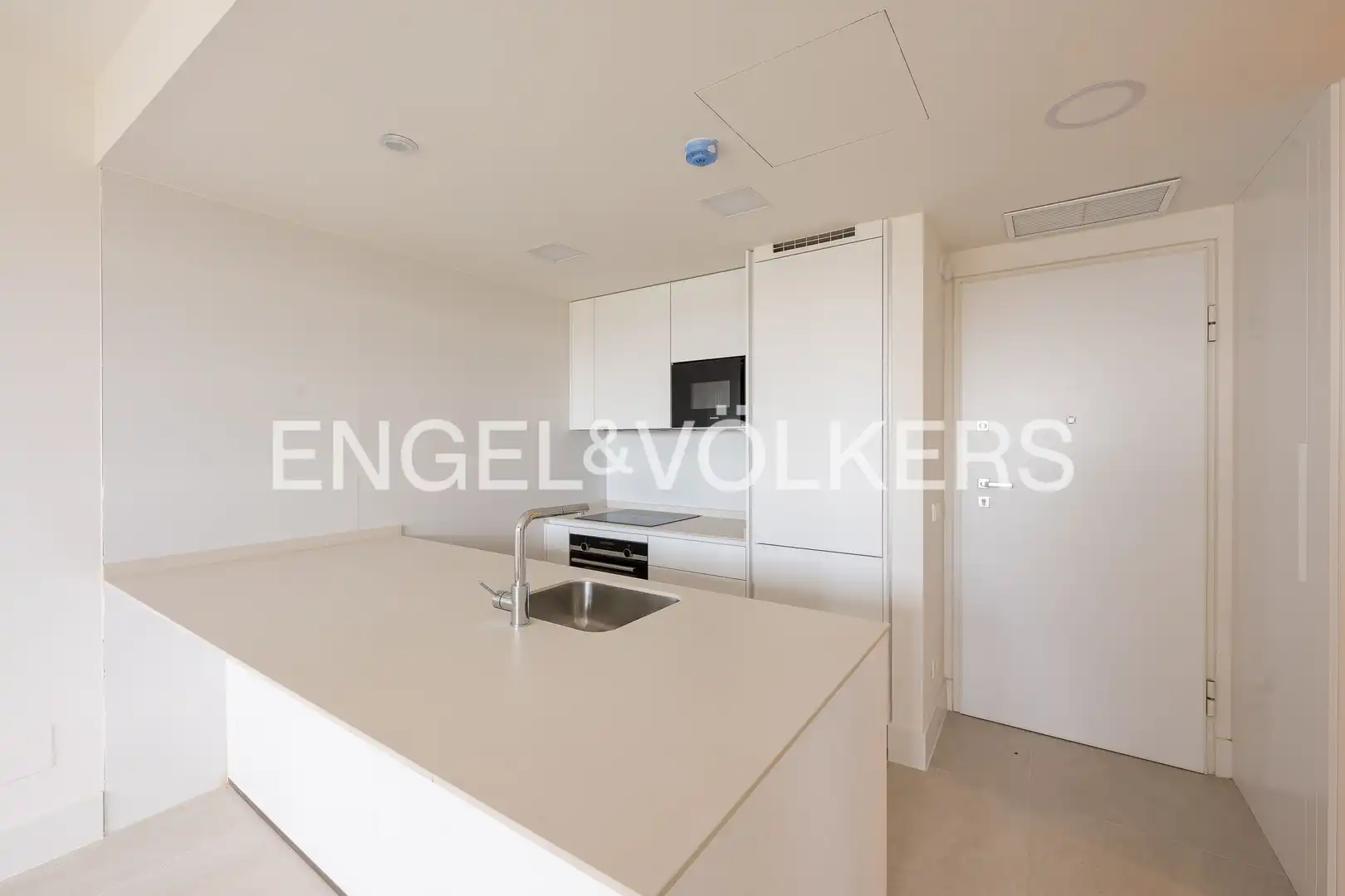 Cocina de Piso en venta en Madrid con Aire acondicionado, Calefacción y Trastero