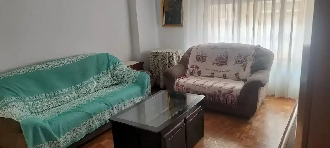 Sala d'estar de Pis en venda en Gijón  amb Parquet