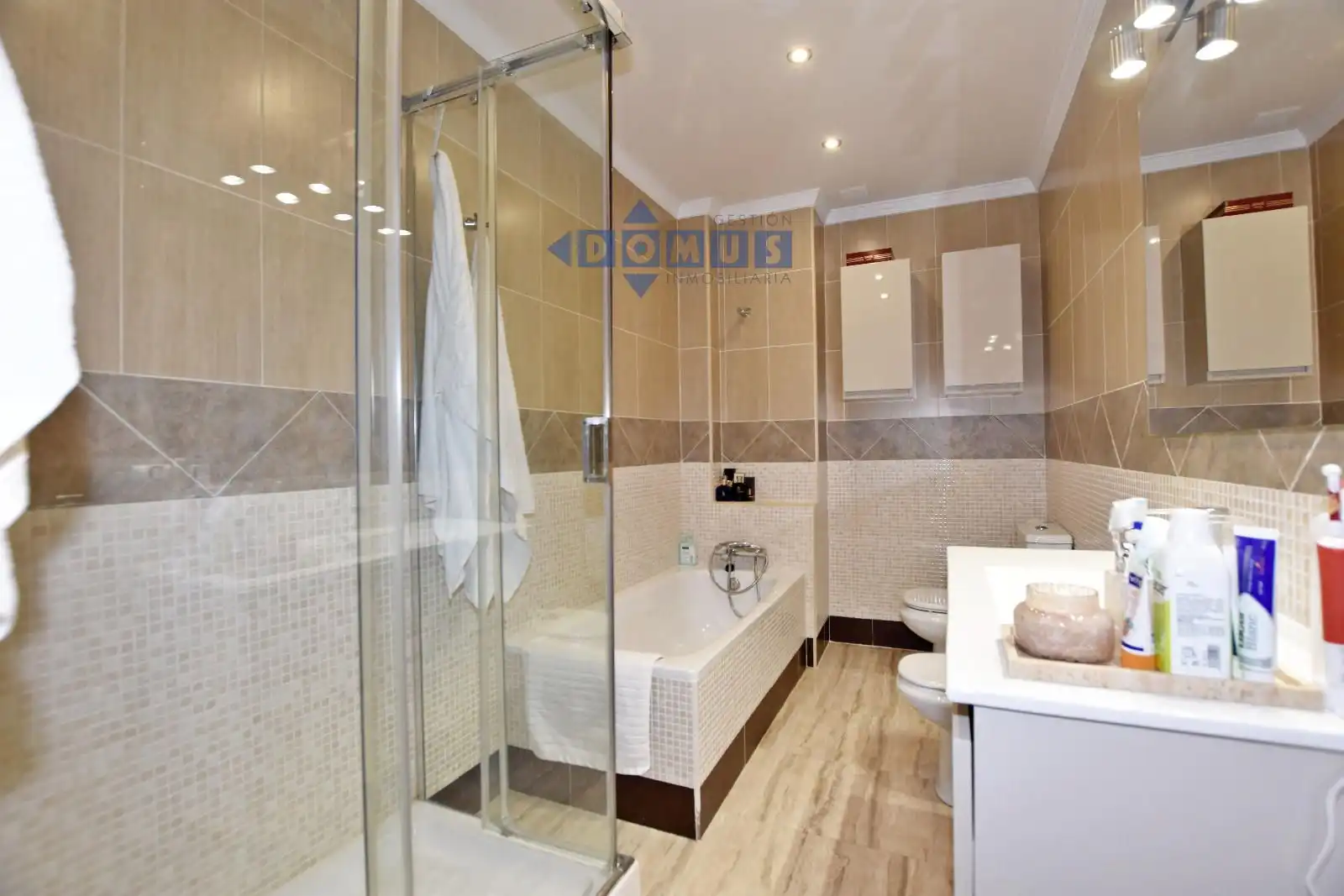 Badezimmer von Wohnung zum Verkauf in Centro
