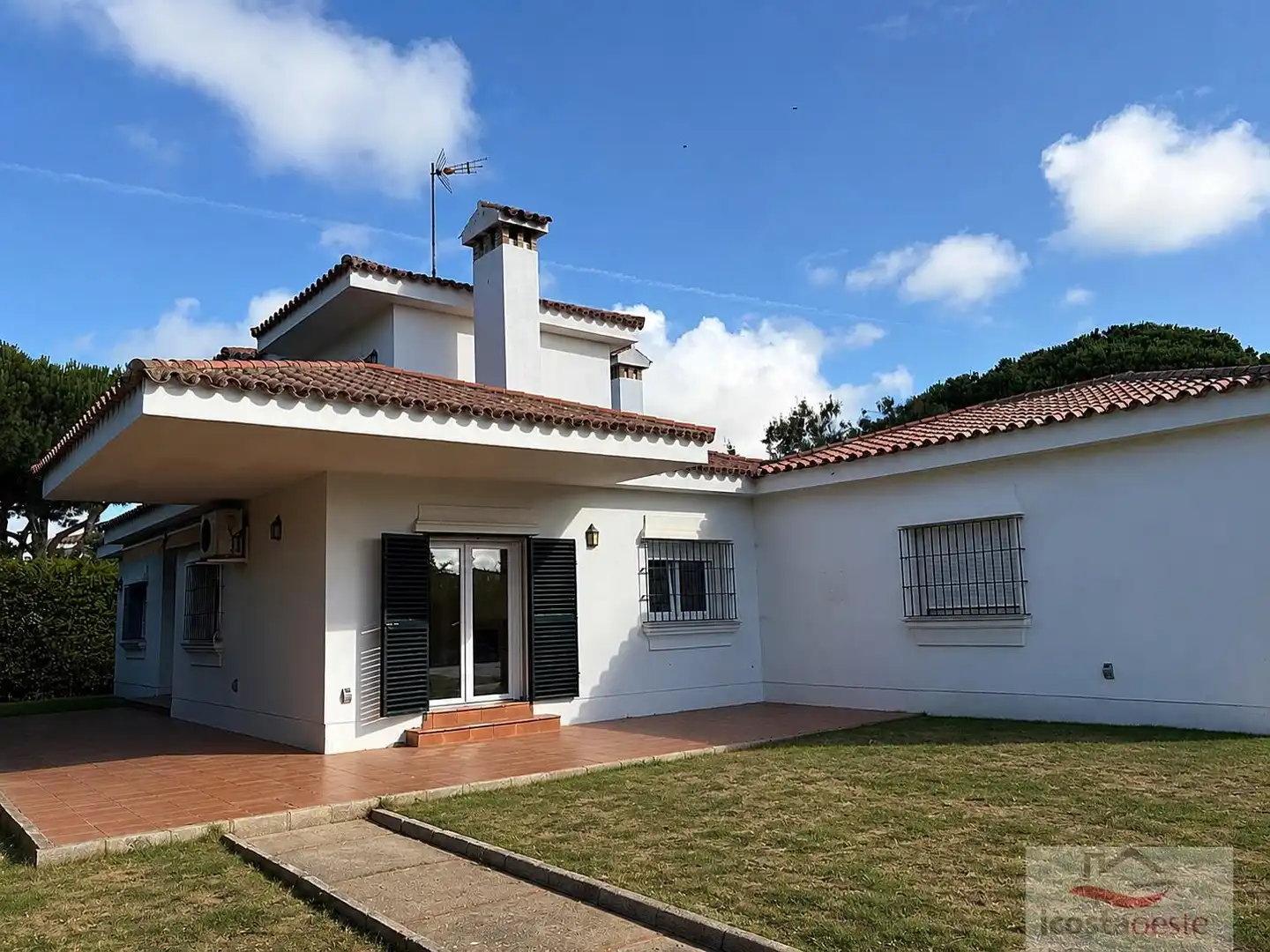 Vista exterior de Casa o xalet en venda en El Puerto de Santa María