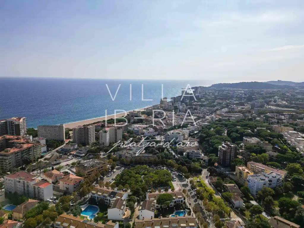 Exterior view of Apartments for sale in Castell d'Aro, Platja d'Aro i s'Agaró  with Heating, Private garden and Terrace
