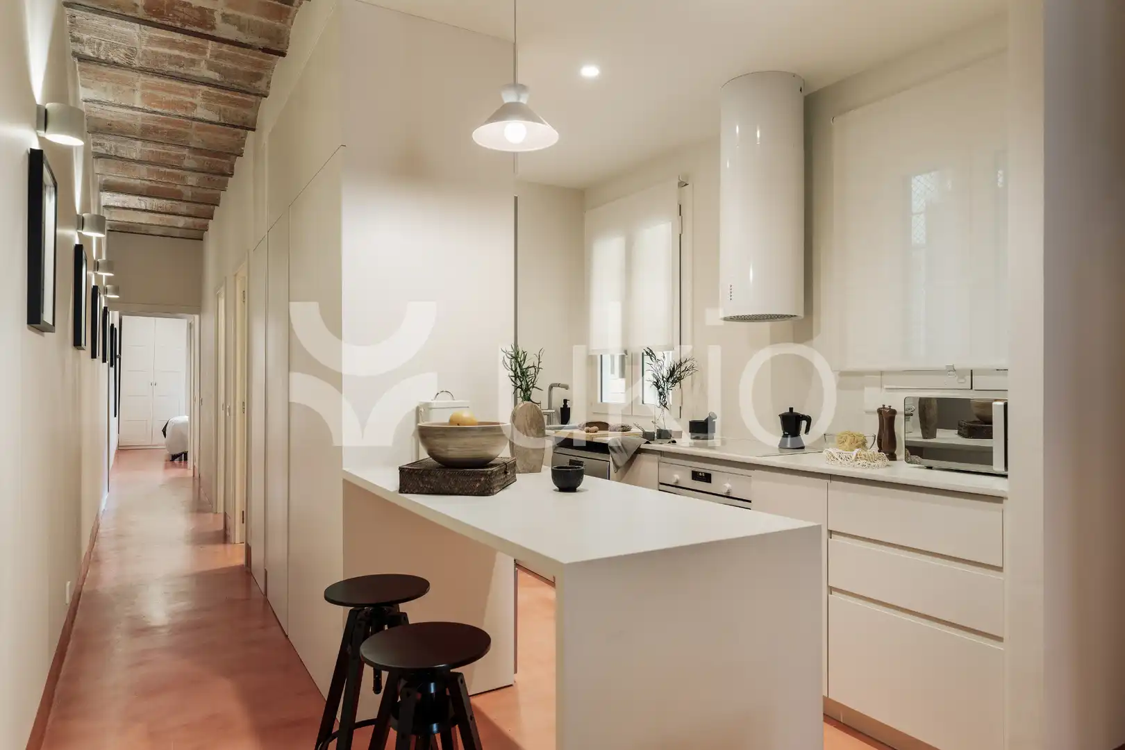 Apartamento con terraza en alquiler en Ronda de Sant Pau, imagen 2