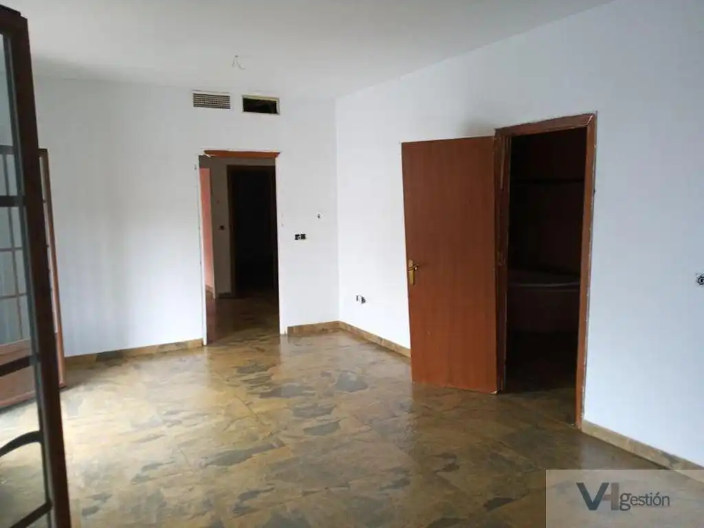 Casa o xalet en venda en La Rinconada amb Piscina
