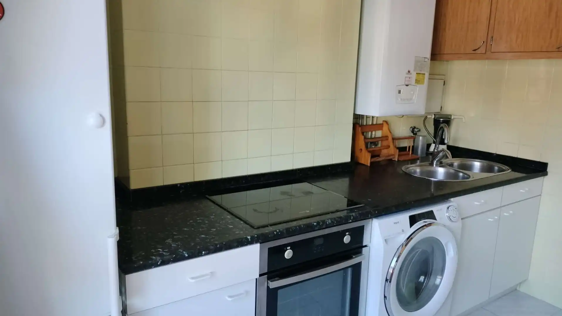 Flat with lift for sale in Nerbion Kalea 3, imagen 2