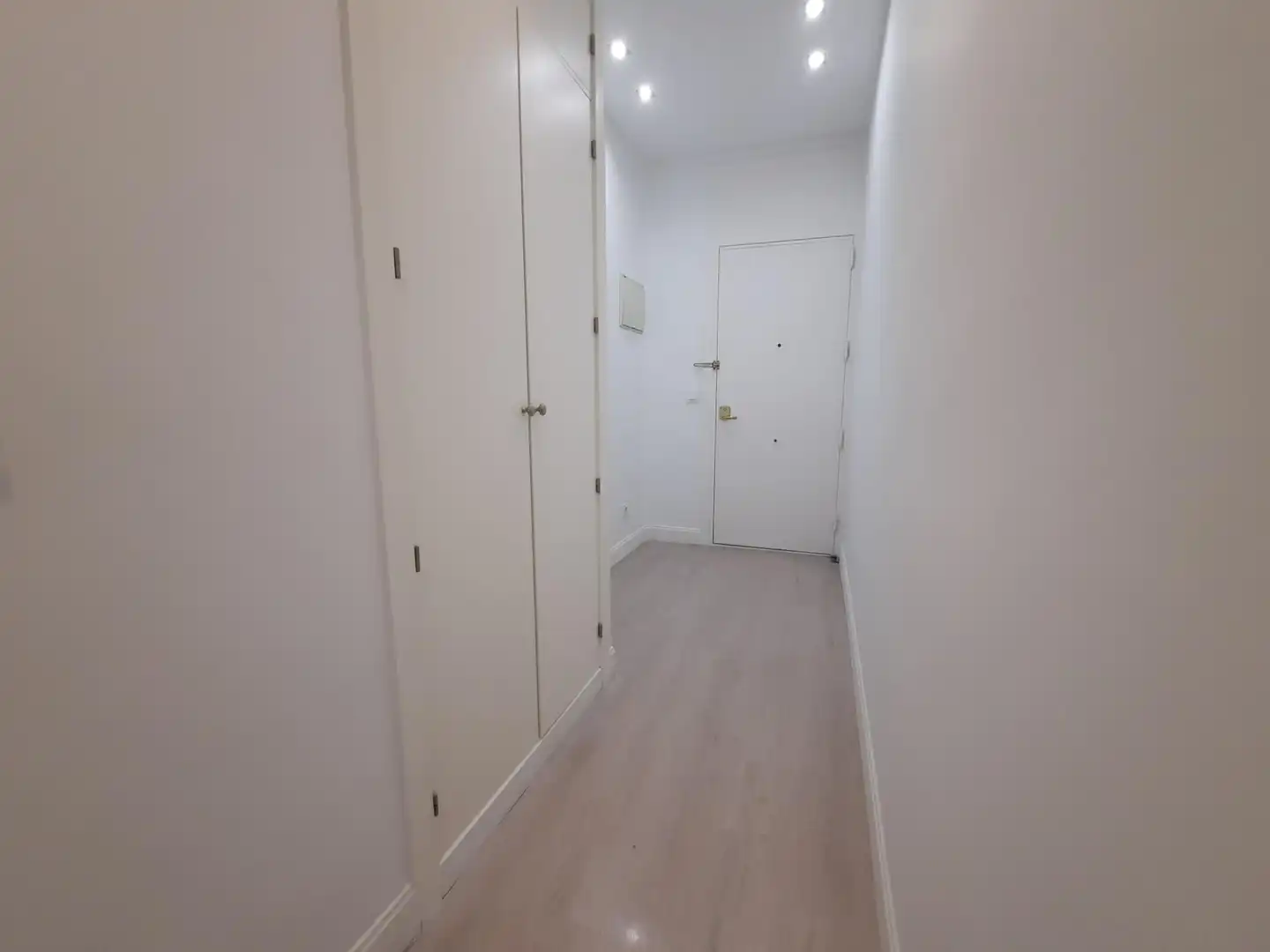 Wohnung zur Miete in Madrid mit Klimaanlage, Heizung und Parkett