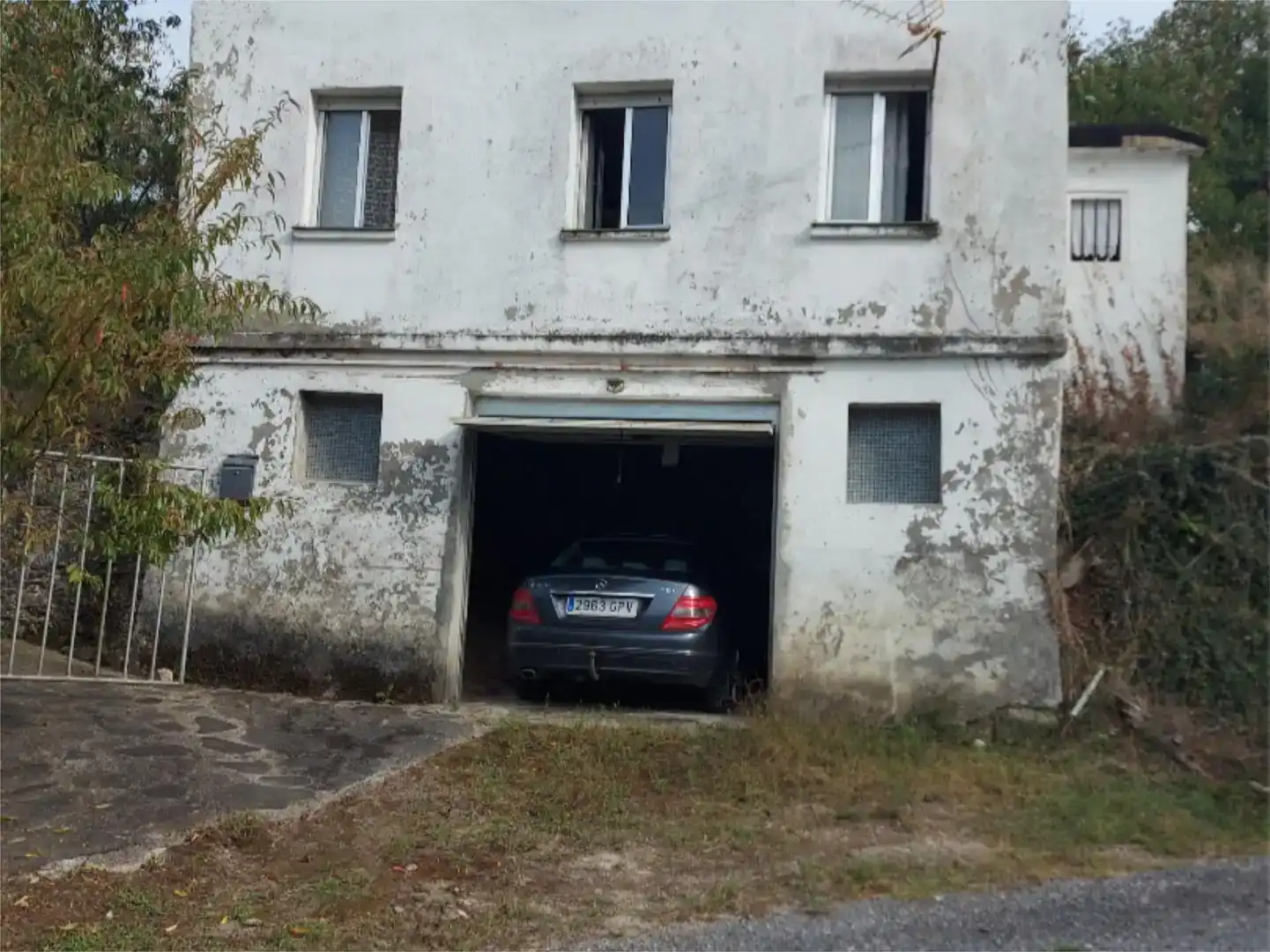 Aparcament de Casa o xalet en venda en Boal