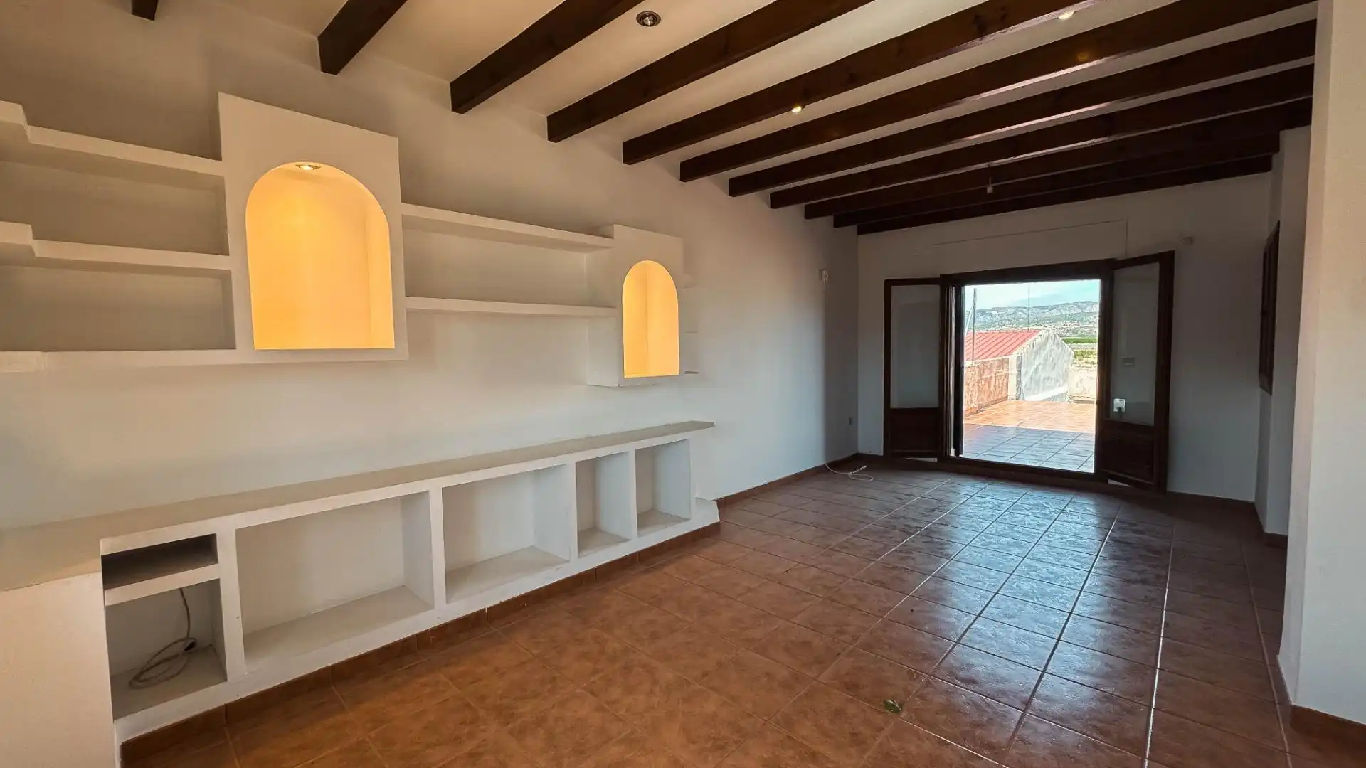 Sala d'estar de Casa o xalet en venda en Monóvar  / Monòver amb Aire condicionat, Calefacció i Jardí privat