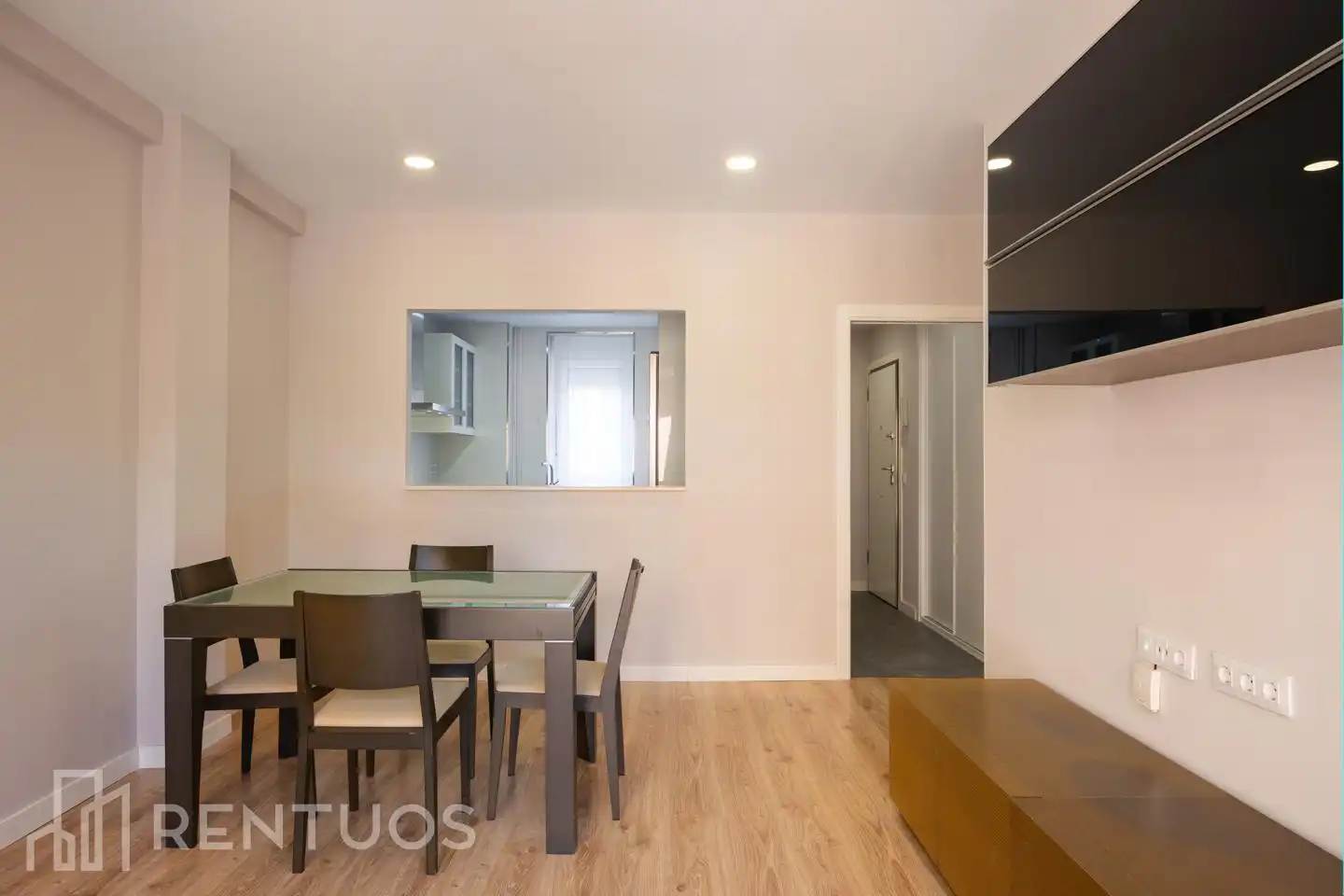 Flat with lift to rent in Calle de Valdevarnes, imagen 5