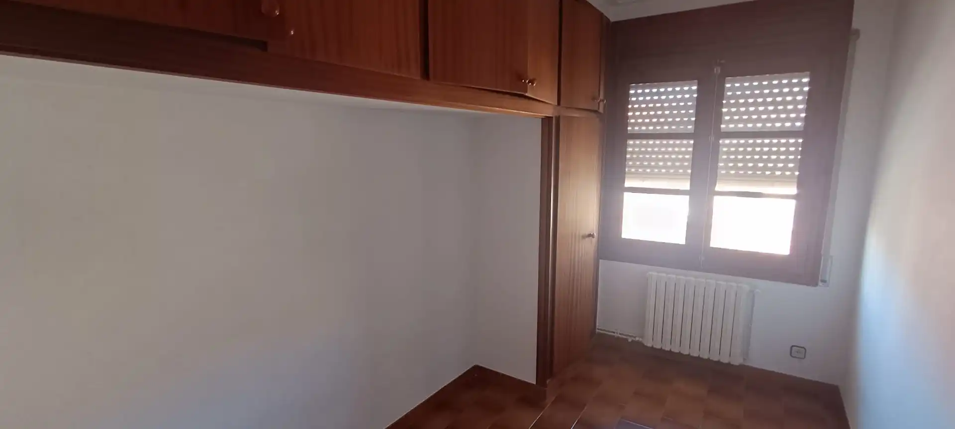 Habitación de Piso en venta en Sant Celoni con Calefacción, Terraza y Horno