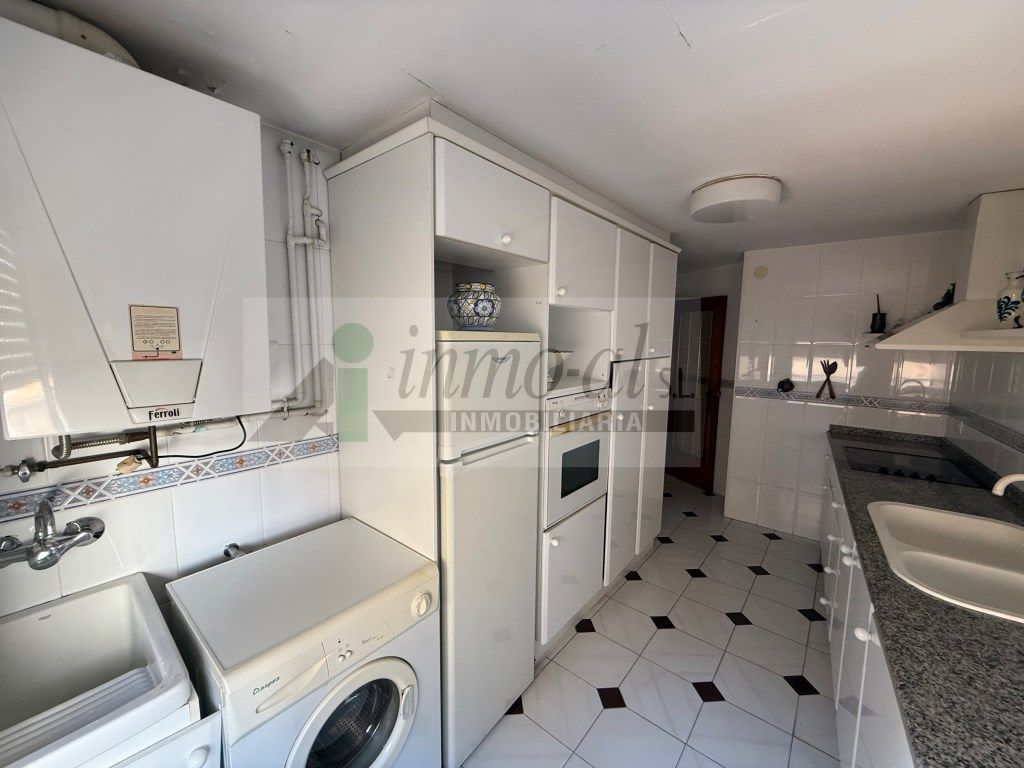 Kitchen of Flat for sale in Almazora / Almassora