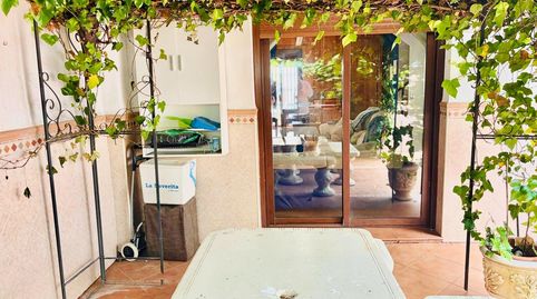 Foto 2 de Casa adosada en venta en Centro, Benalmádena