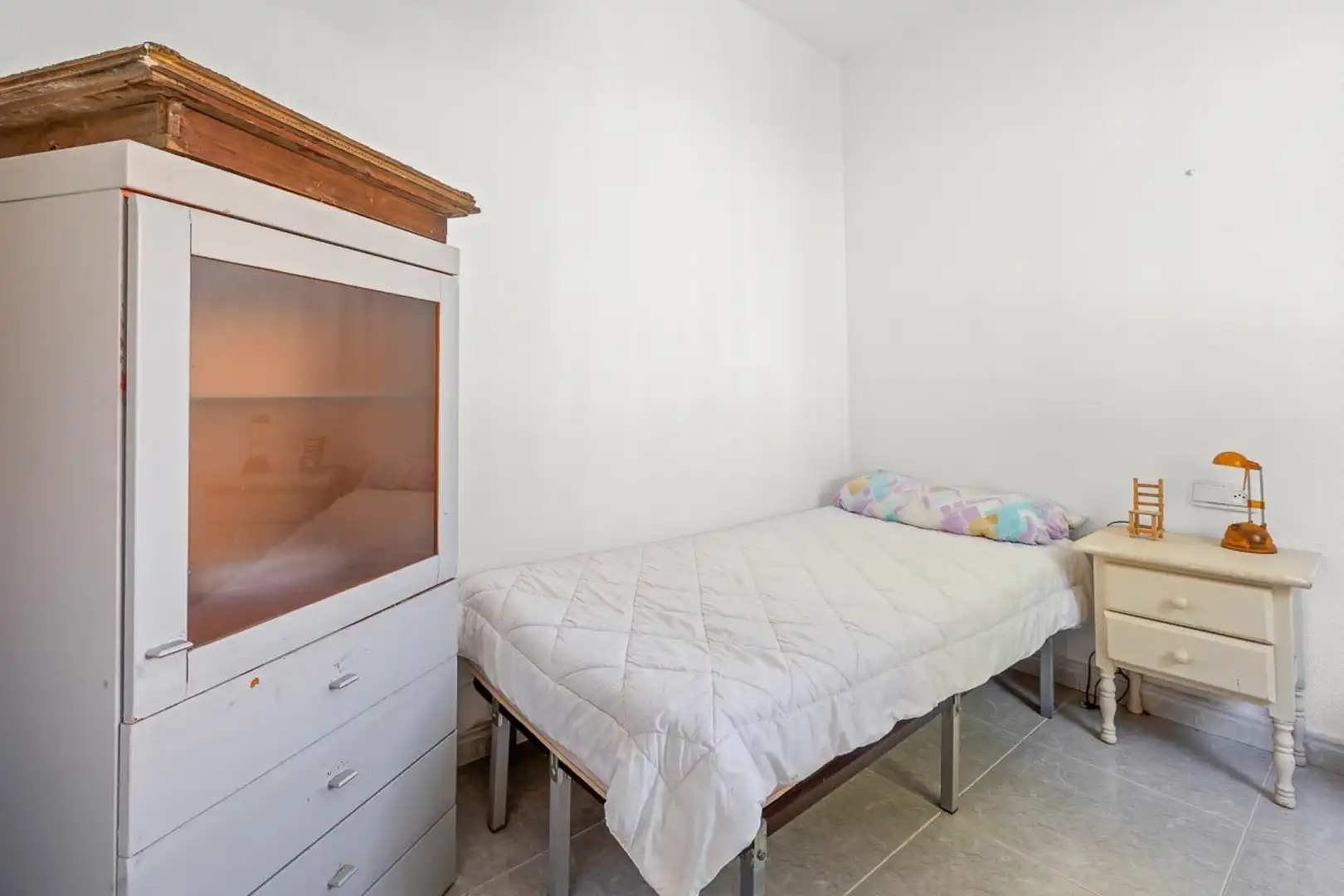 Dormitori de Casa o xalet en venda en Orihuela amb Aire condicionat, Jardí privat i Terrassa