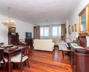 Living room of Flat for sale in  Sevilla Capital  with Air Conditioner