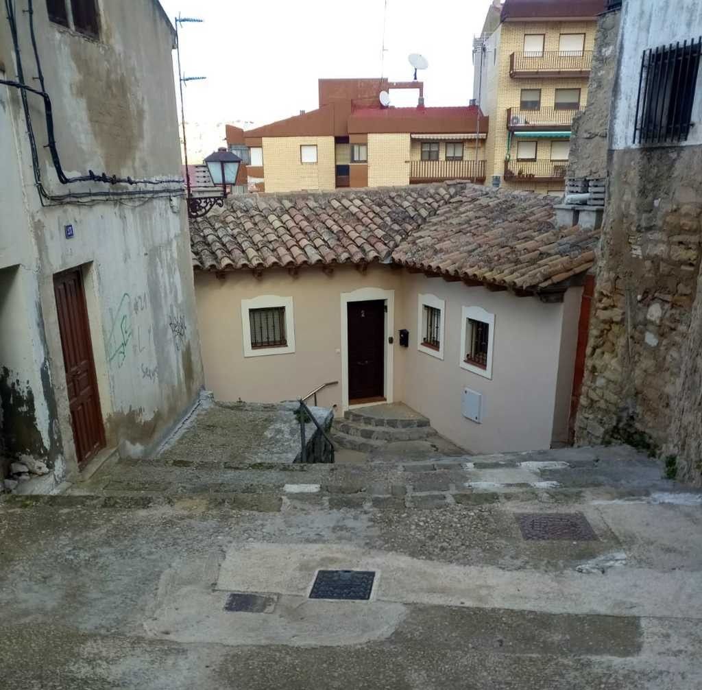 Vista exterior de Casa o xalet en venda en Alcañiz