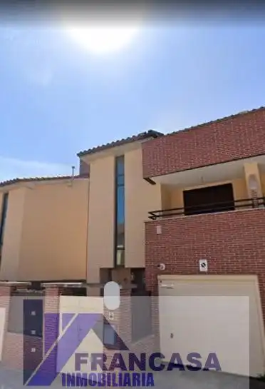 Casa en venda a Marchamalo, imagen 2